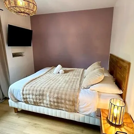 Genin - 2 Bedrooms - 5 Center & Parking Διαμέρισμα