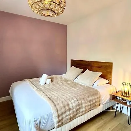 Genin - 2 Bedrooms - 5 Center & Parking Διαμέρισμα *