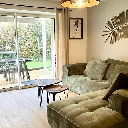 Genin - 2 Bedrooms - 5 Center & Parking *